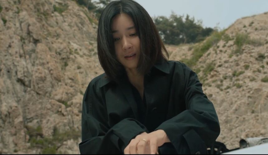 【第1+2集劇評】韓劇《Hide》劇情+2討論，我死了，妳才能活